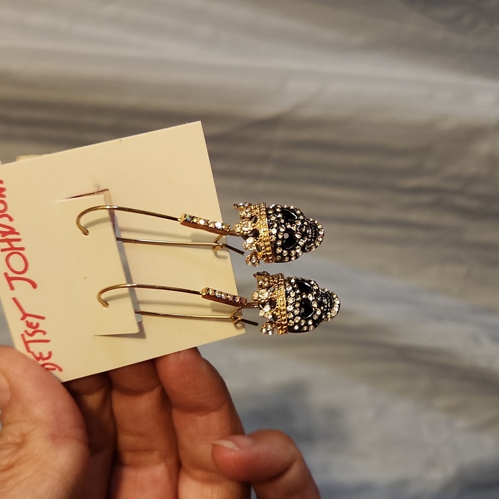 NWR Betsey Johnson Rhinestone drop skull earrings